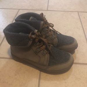 US size 6 women’s Olive green Chaco boots.